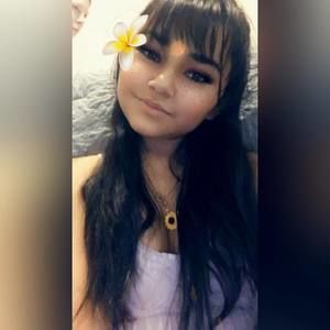 Meet your Posher, Alegra